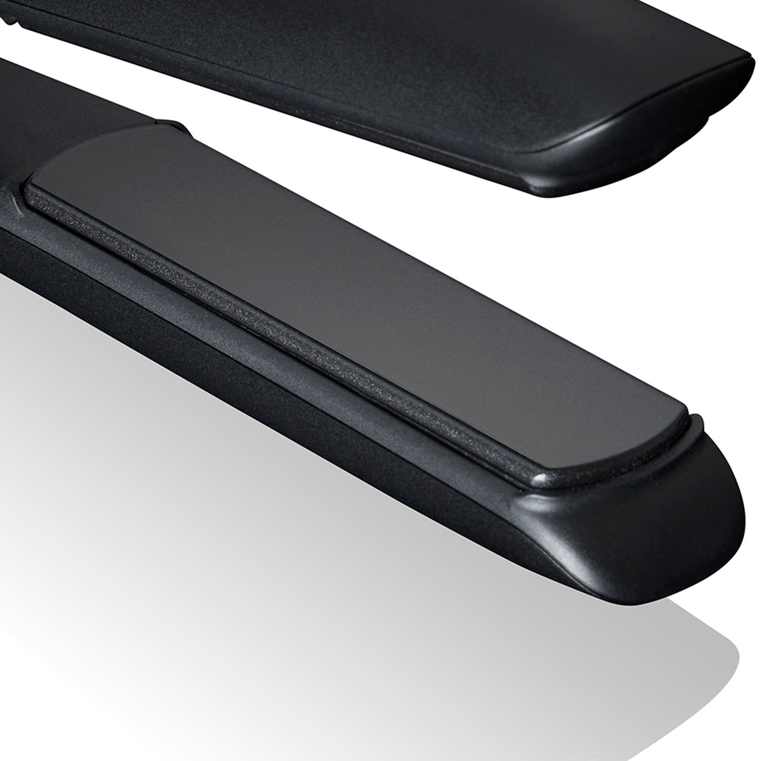 ghd Platinum + Hair Straightener